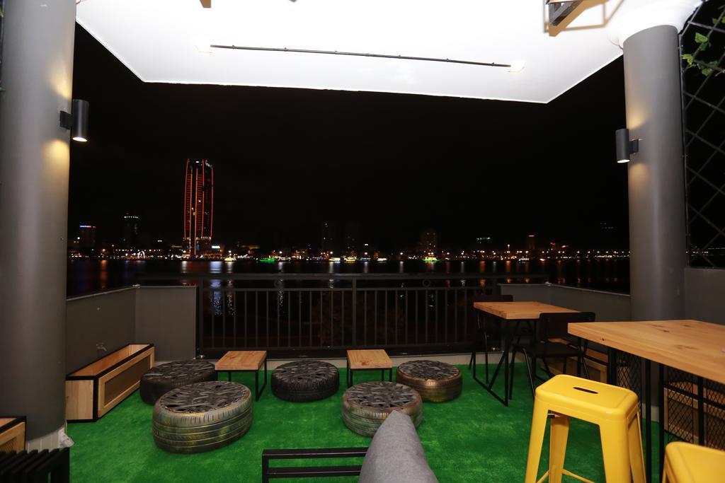 Barney'S Danang Backpackers Hostel Esterno foto