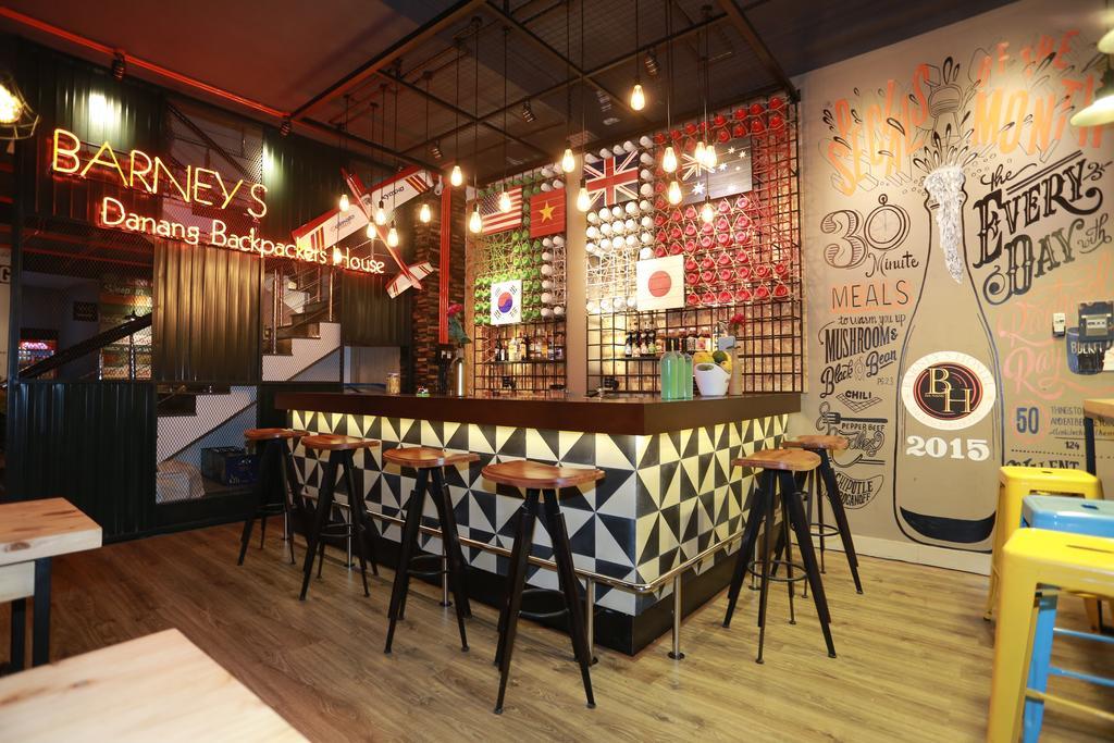 Barney'S Danang Backpackers Hostel Esterno foto
